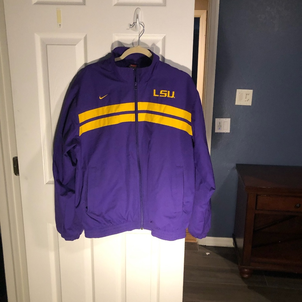 NWOT Nike LSU Windbreaker size Medium